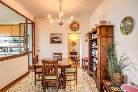 Gocce Villas - Sunshine Villa マッサ・ルブレンセ エクステリア 写真