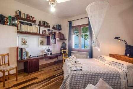 Gocce Villas - Sunshine Villa マッサ・ルブレンセ エクステリア 写真